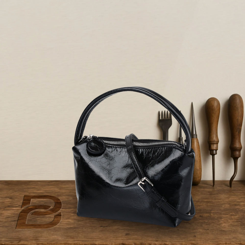 BERK | Structured & chic leather bag