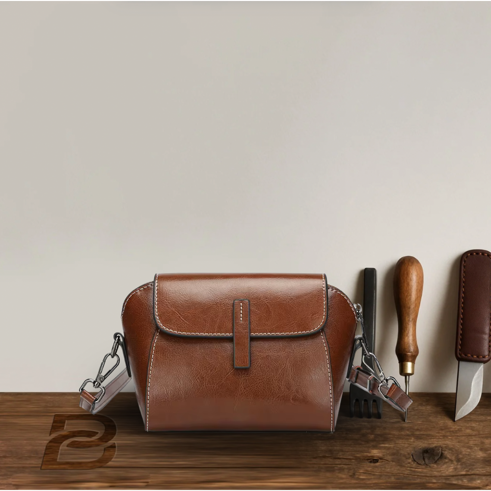 BERK | Shoulder bag made from genuine leather in vintage style