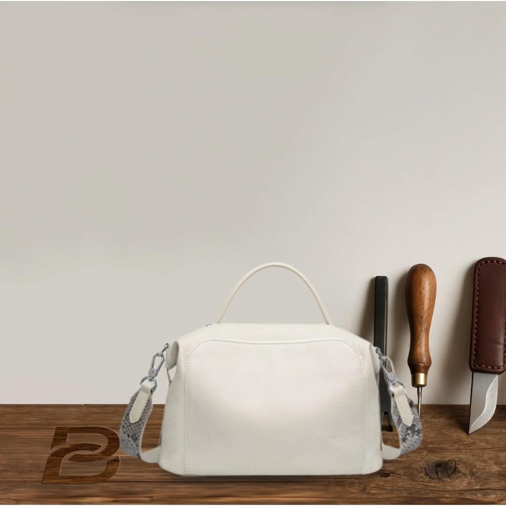 BERK | Textured, versatile leather shoulder and crossbody bag