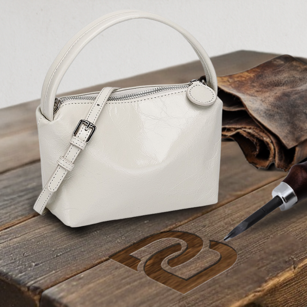 BERK | Structured & chic leather bag