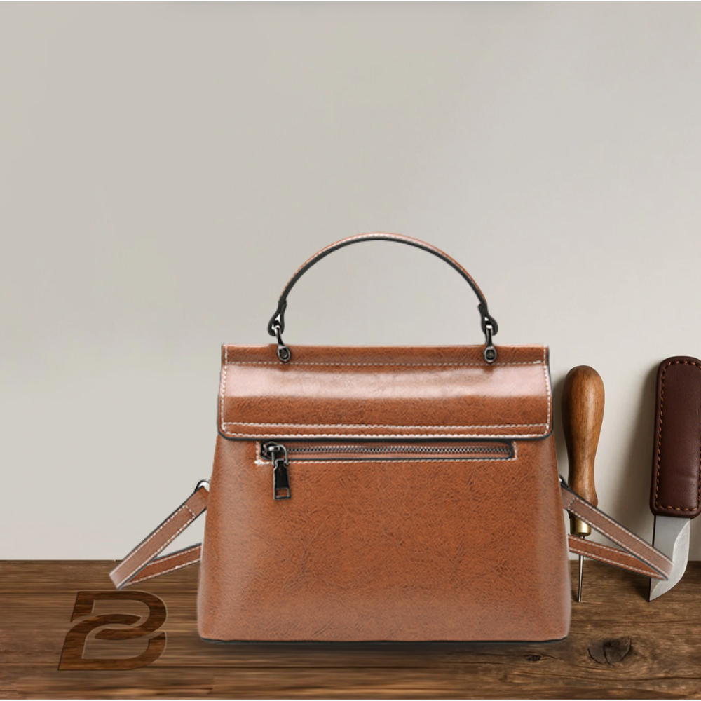 BERK | Elegant satchel made from smooth leather