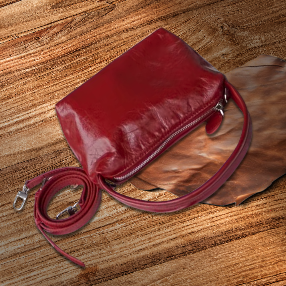 BERK | Structured & chic leather bag
