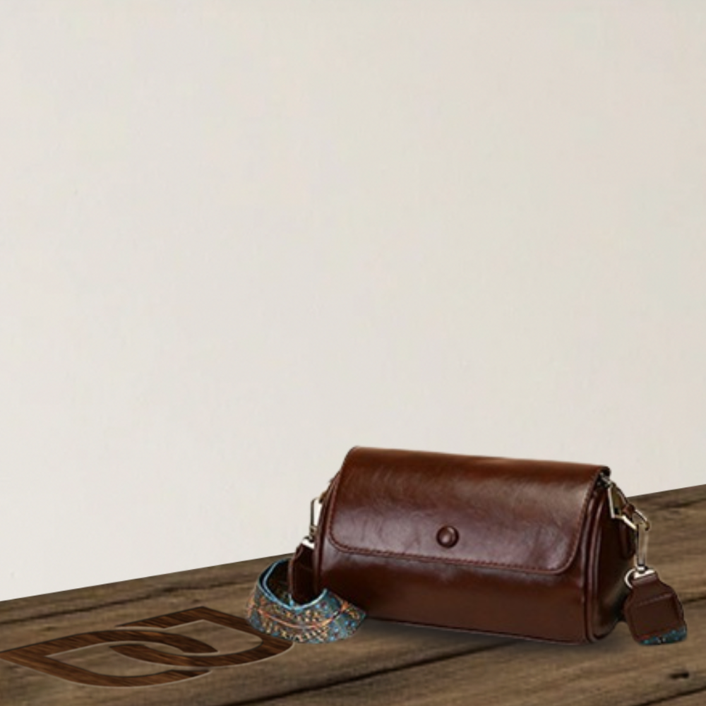BERK | Compact & trendy mini leather bag
