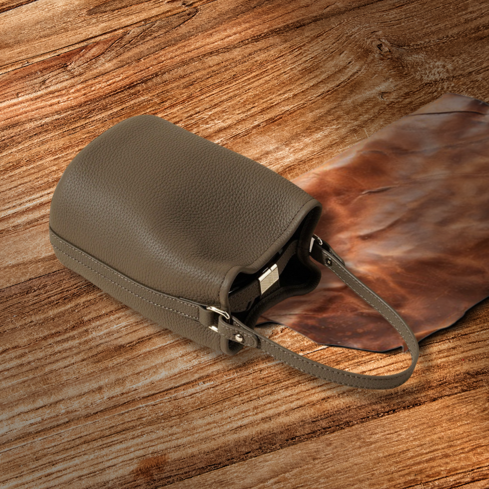 BERK | Classic Slim Leather Tote Bag