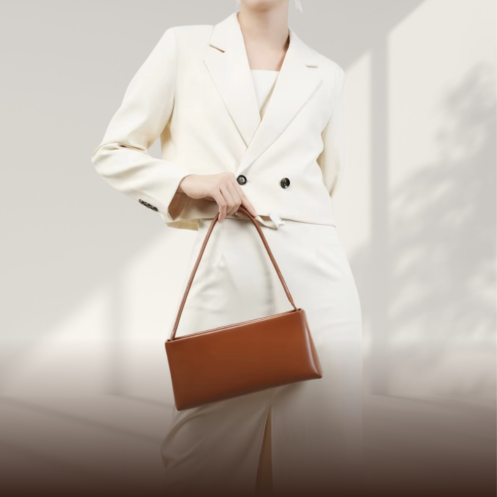 BERK | Minimalist chic leather shoulder bag