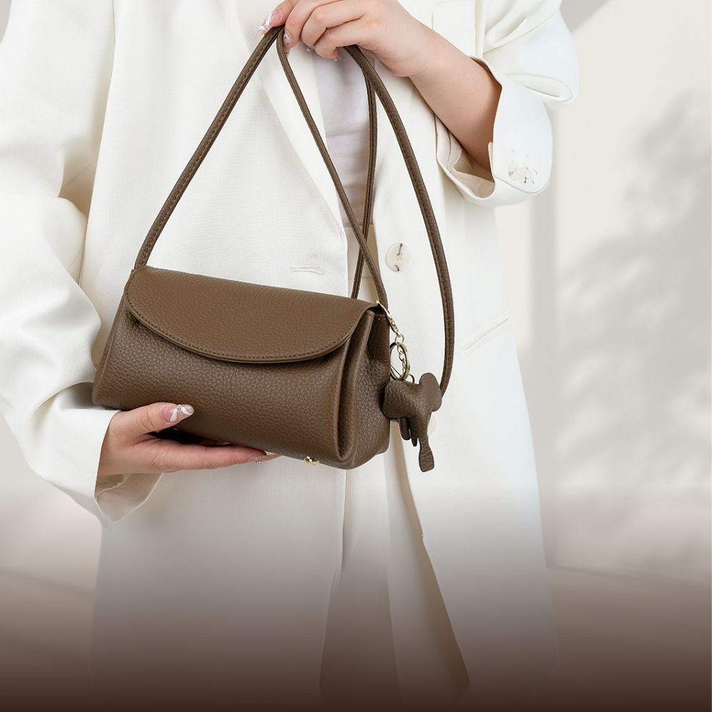 BERK | Envelope Crossbody Leather Bag