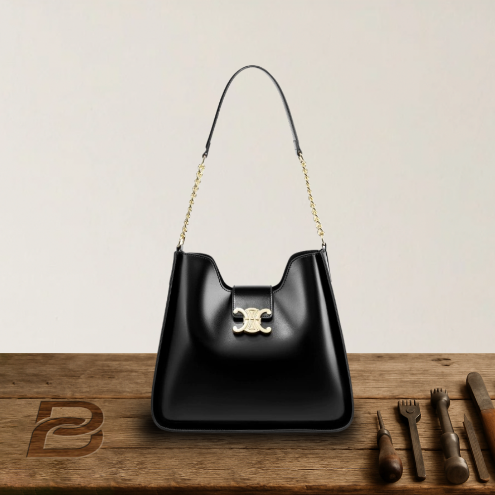 BERK | Elegant shoulder bag in smooth leather
