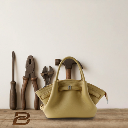 BERK | Chic bucket bag in soft leather