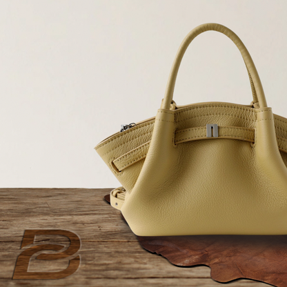 BERK | Chic bucket bag in soft leather