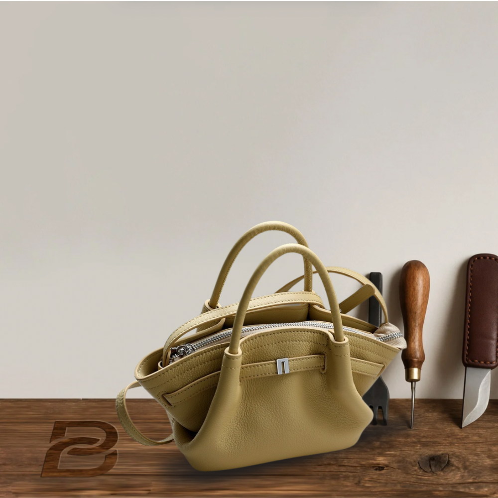 BERK | Chic bucket bag in soft leather