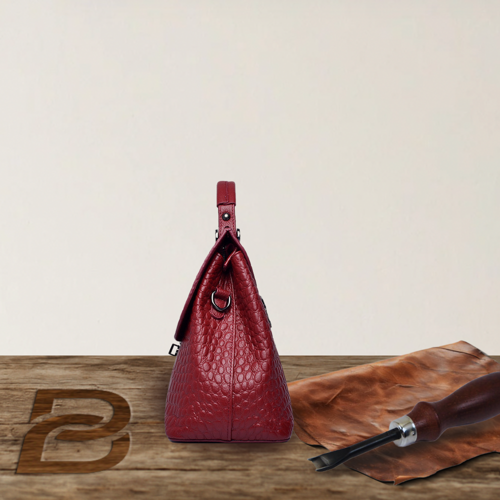 BERK | Elegant handbag in textured leather