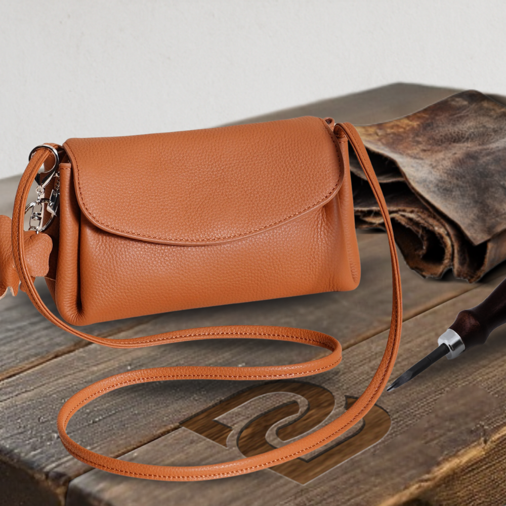 BERK | Envelope Crossbody Leather Bag