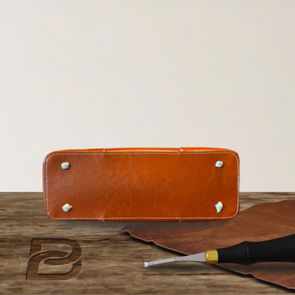 BERK | Large hand-worn bag made from genuine leather