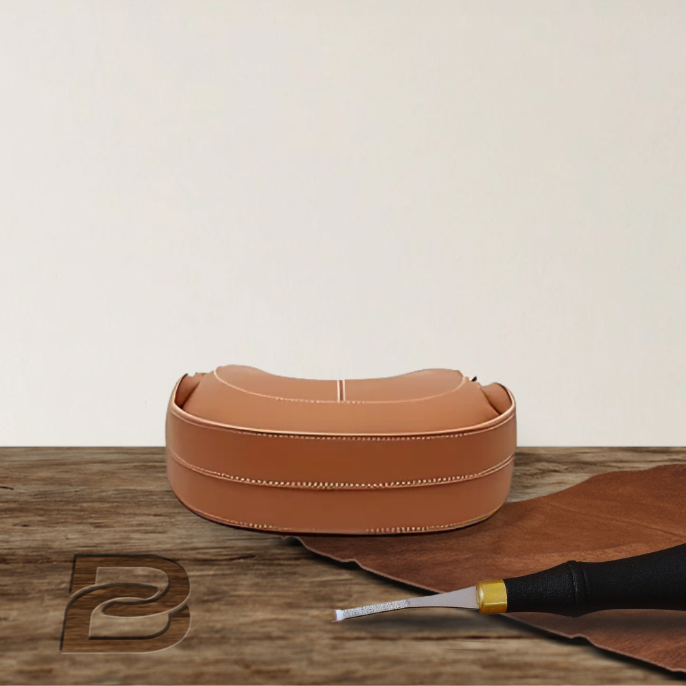 BERK | Crossbody in soft, patterned leather