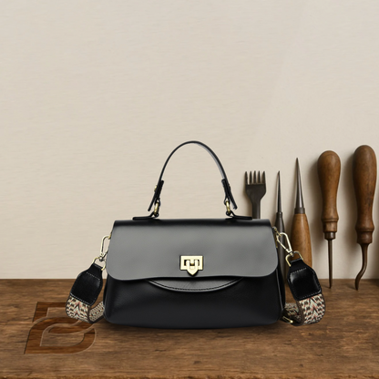 BERK | Vintage envelope leather shoulder bag