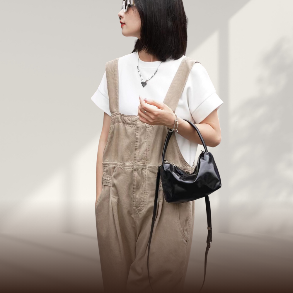 BERK | Structured & chic leather bag