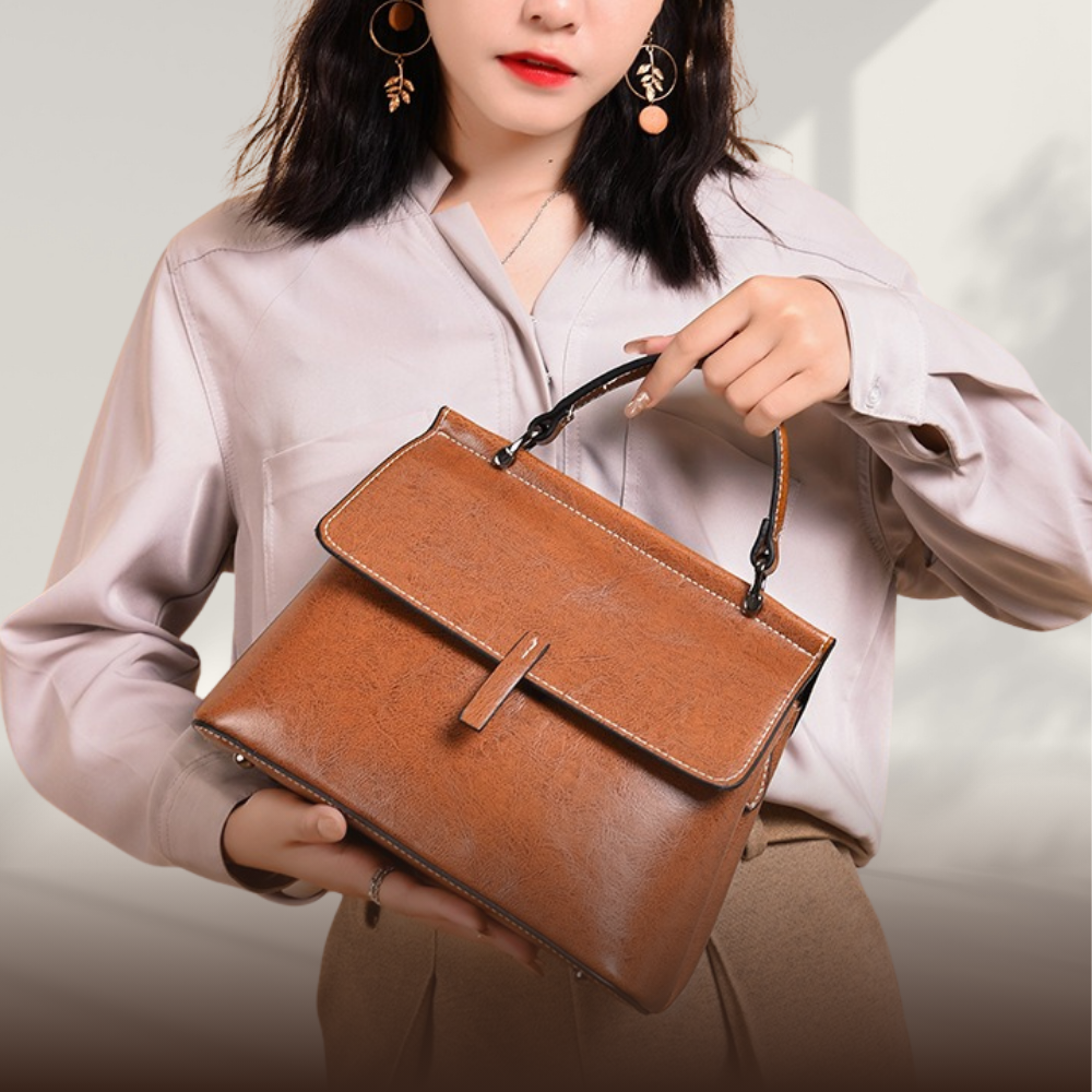BERK | Elegant satchel made from smooth leather