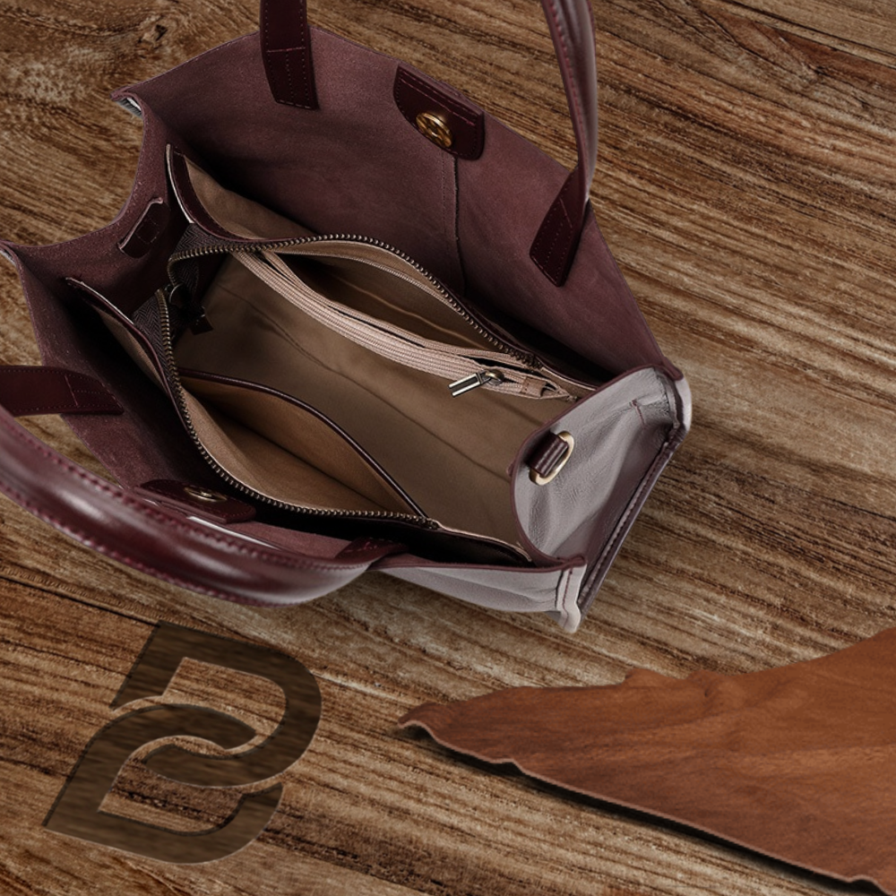 BERK | Classic leather bag with top handle