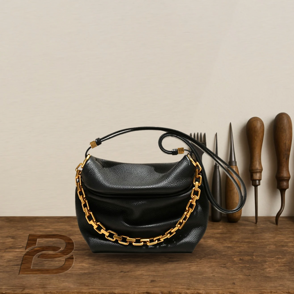 BERK | Elegant shoulder bag with chain